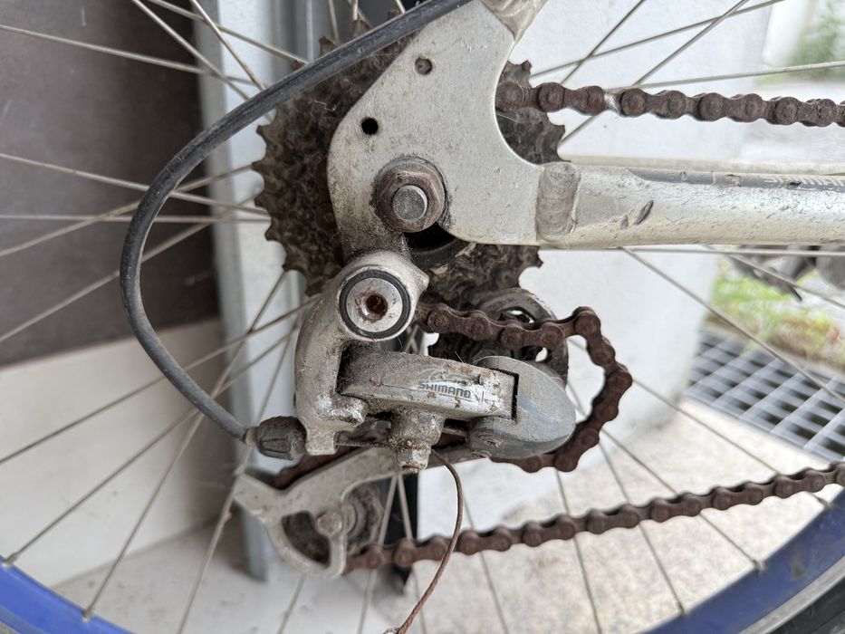 Bicicleta Shimano para restauro