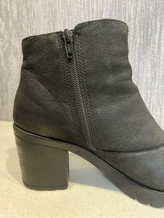 Ботильйони жіночі Vagabond