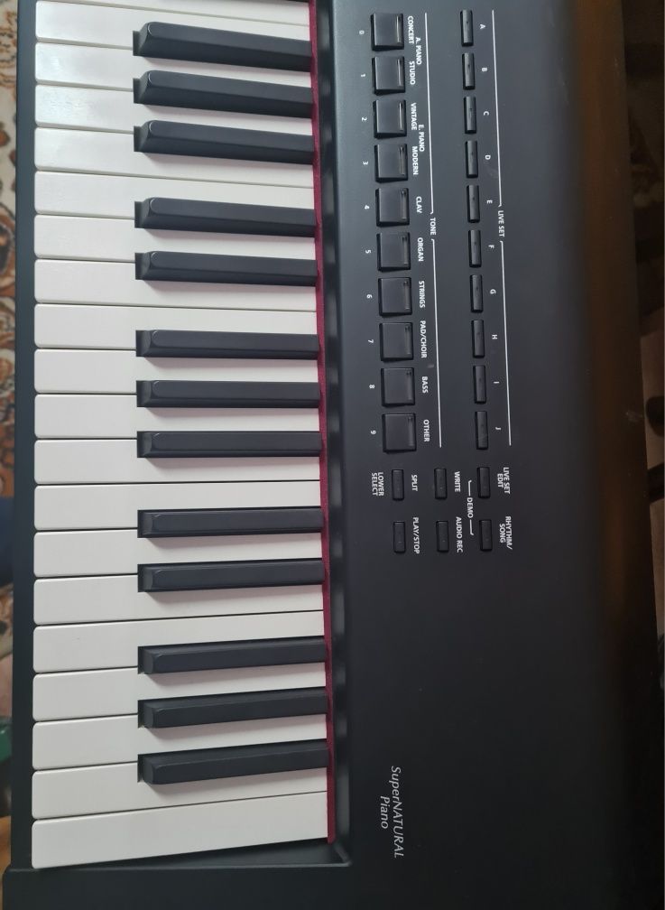 Roland RD 800 Idealny używany w domu