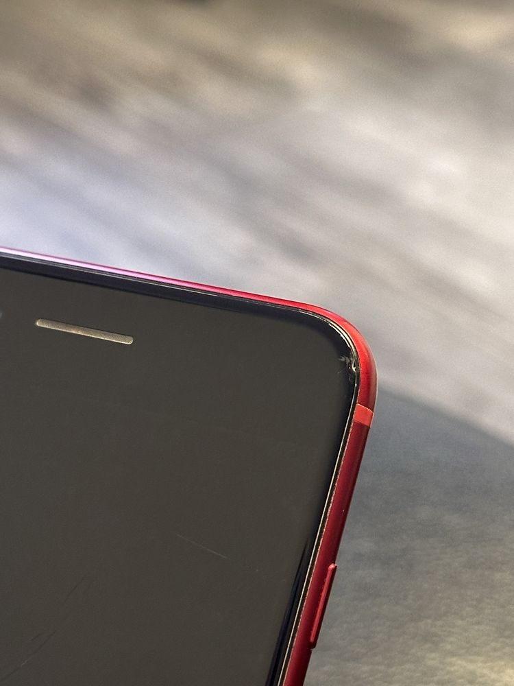 iphone 8 plus 64gb czerwony