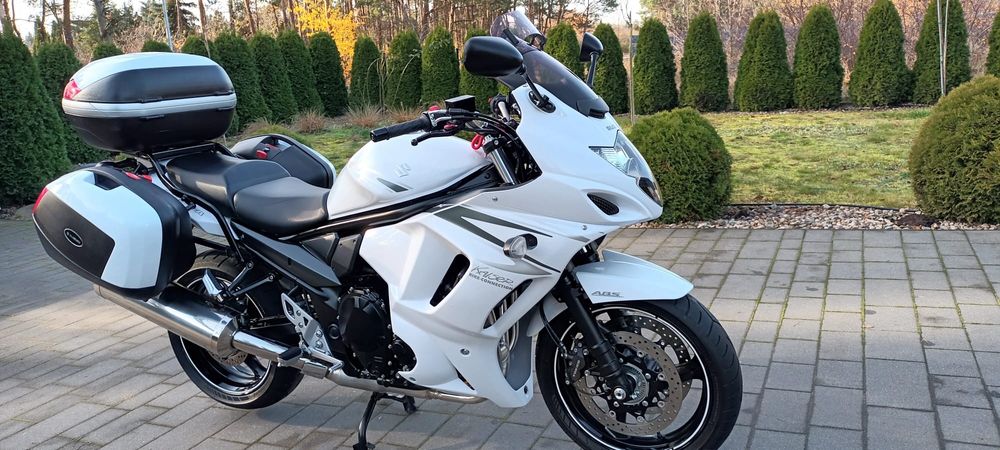 Suzuki GSX 1250 Fa Bezwypadkowy przebieg 18 tyś km.