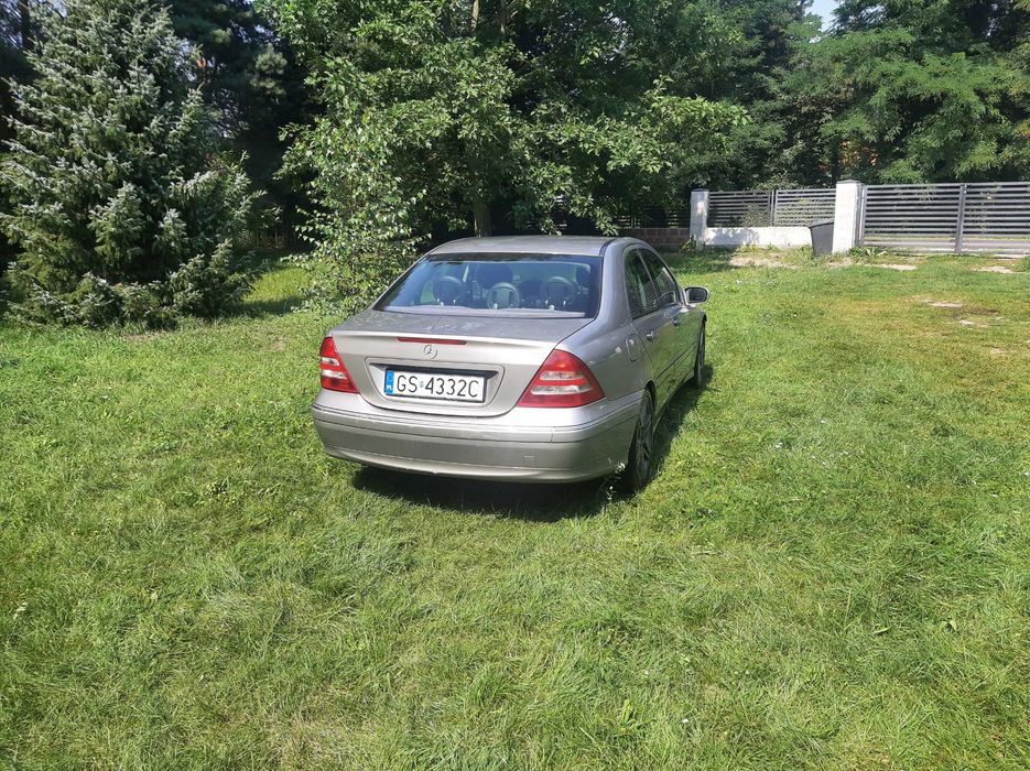 W203 C240 4matic 2005 polift LPG, oryginalne felgi AMG