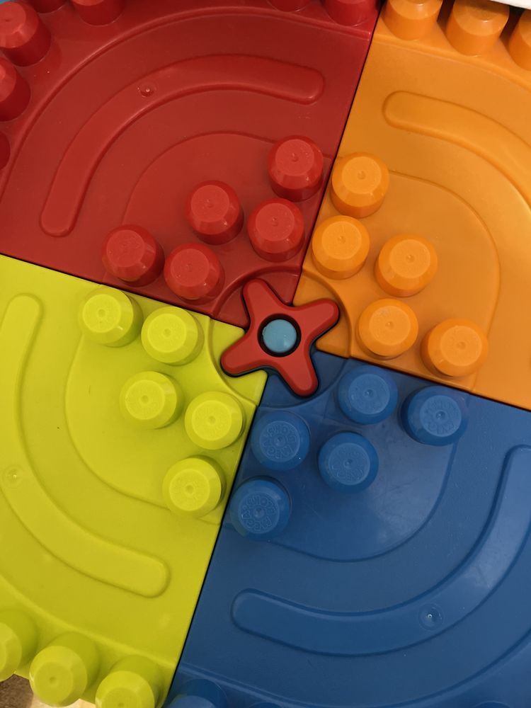 Конструктор Мега Блокс Розвиваючий столик Mega Bloks