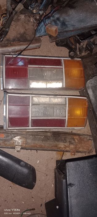 Різні деталі розпродам