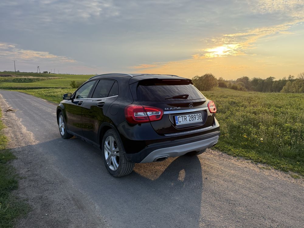 Mercedes GLA 200 mozliwa zamiana!