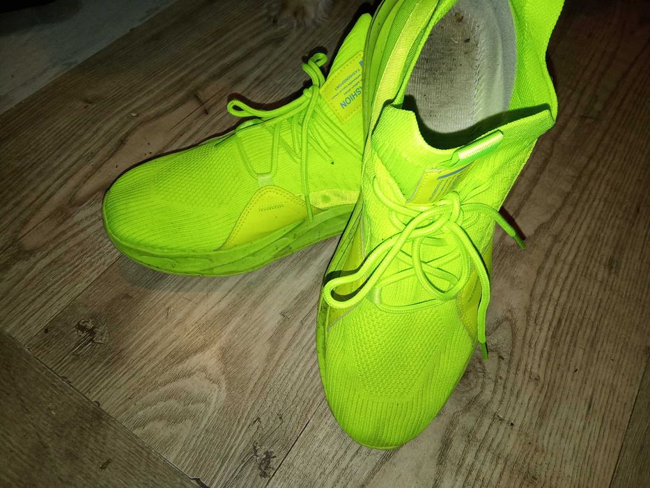 Красовки луже уже чскравl