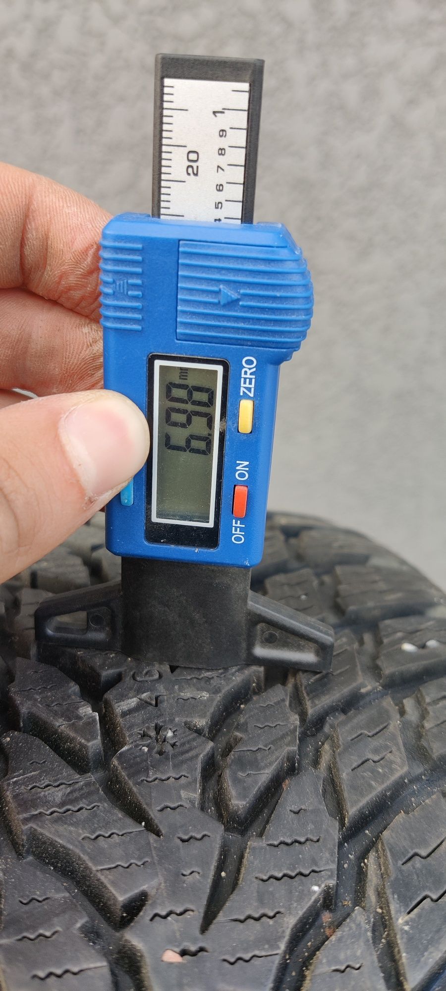 205/55 R16 Nokian WR Snow Proof