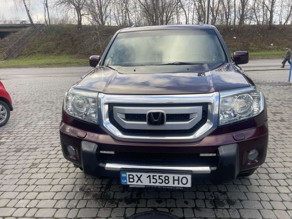 Продам Хонду Пілот.
