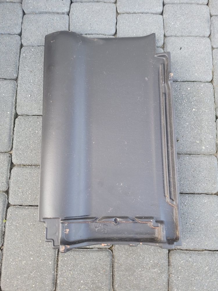 Dachówka Ceramiczna Antracyt Firmy Roben