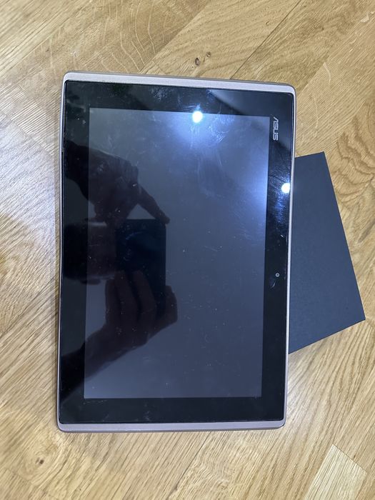 Продам планшет Asus