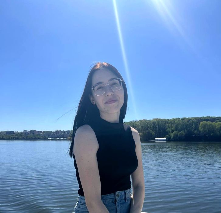 Репетитор з німецької мови (для дівчат)