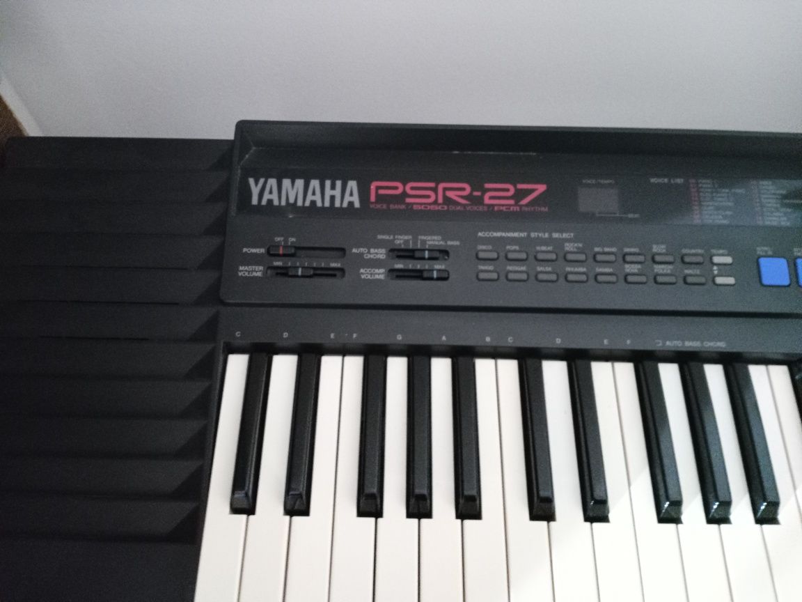 Keyboard Yamaha PSR - 27