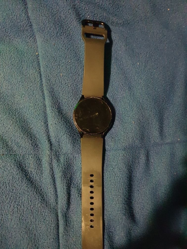 Смарт часы Samsung Galaxy Watch 4