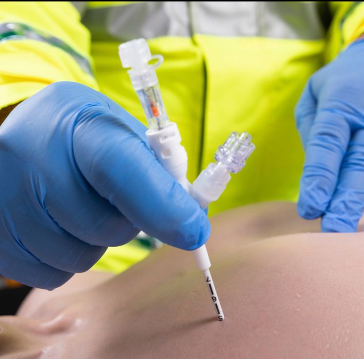 Декомпресійна голка Russell PneumoFix-8