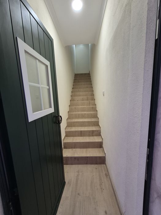 Arrenda-se T1 bem localizado