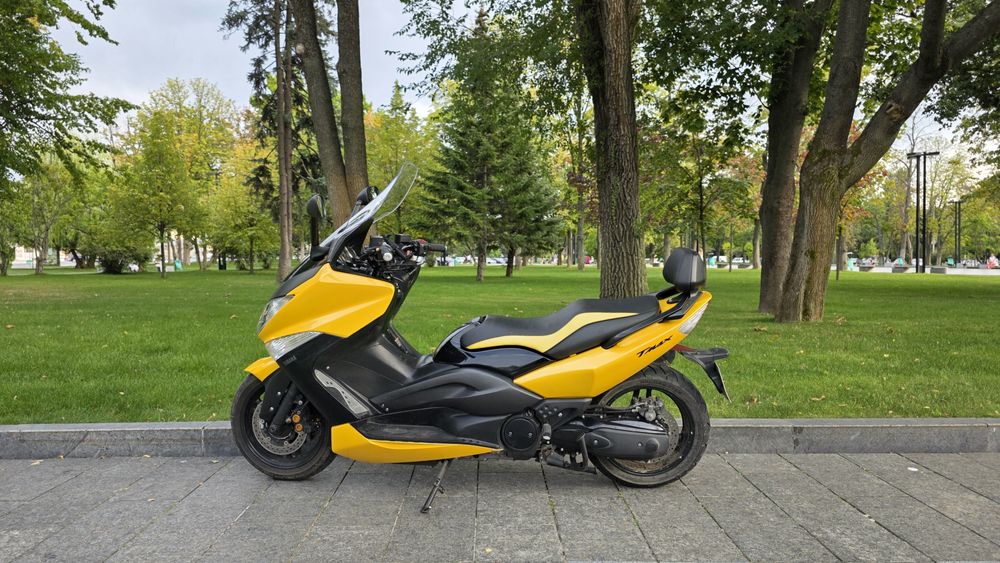Yamaha T-Max 500