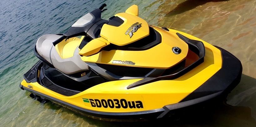 Гідроцикл BRP RXT