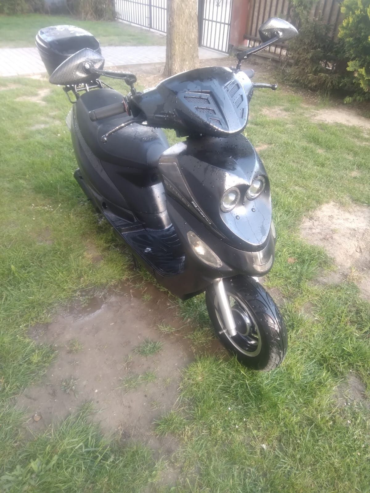 Skuter Toros w pełni sprawny