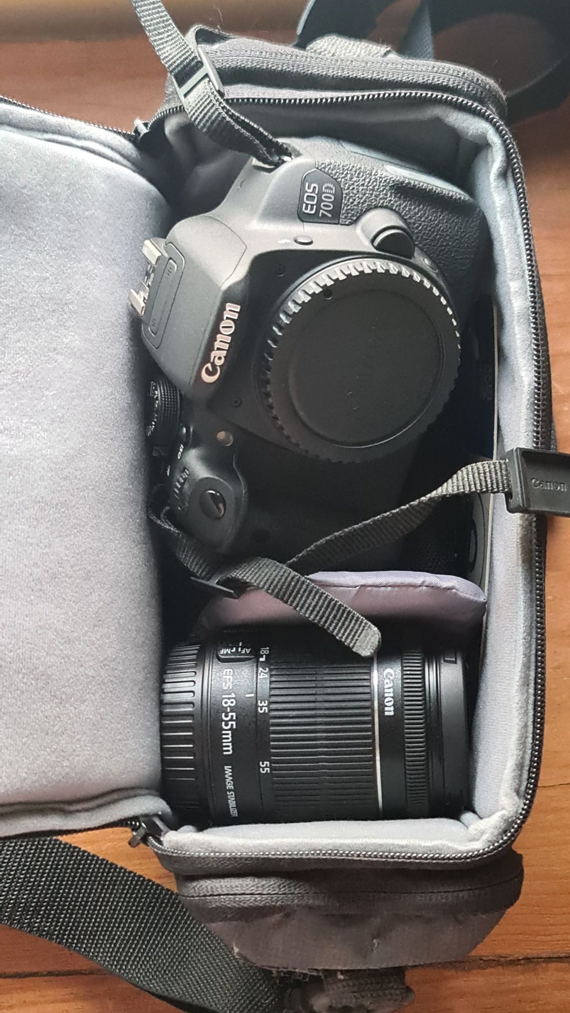 Canon EOS 700D + 18-55mm + 50mm + Ultrawide 10-20 mm