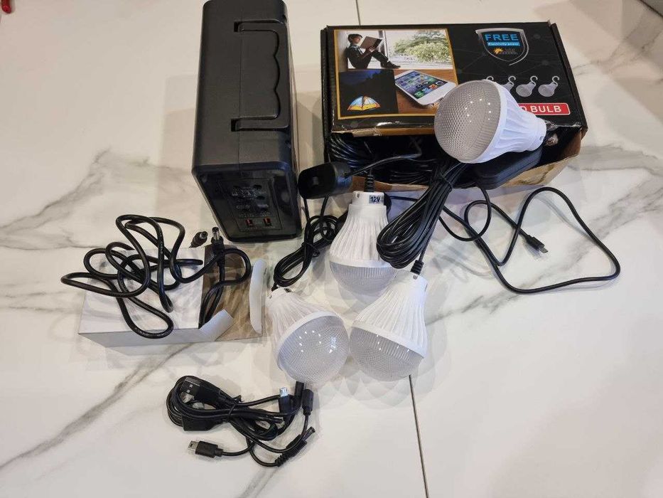 Yobolife Solar Powerbox LM-3606 —  портативна зарядна станція