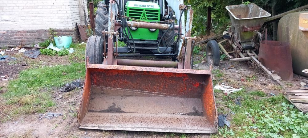 Deutz 7206 z ladowaczem