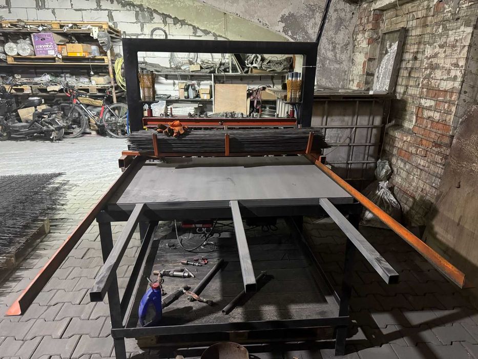 Бізнес. Обладнання для виробництва сітки кладочної (армопоясу)