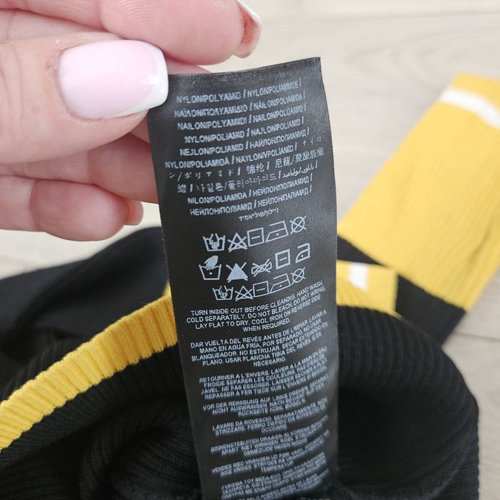 Sweter Guess oryginalny