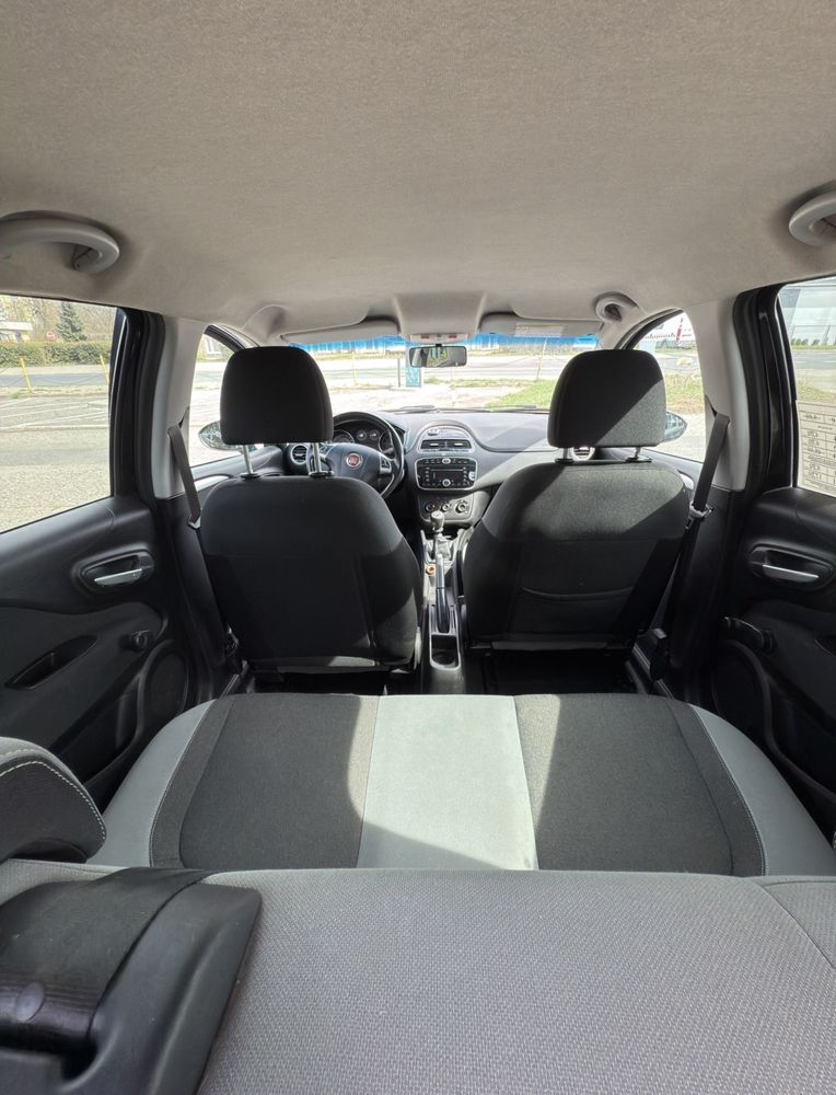 Fiat Punto 2012r - wazne OC i przeglad do 2026r