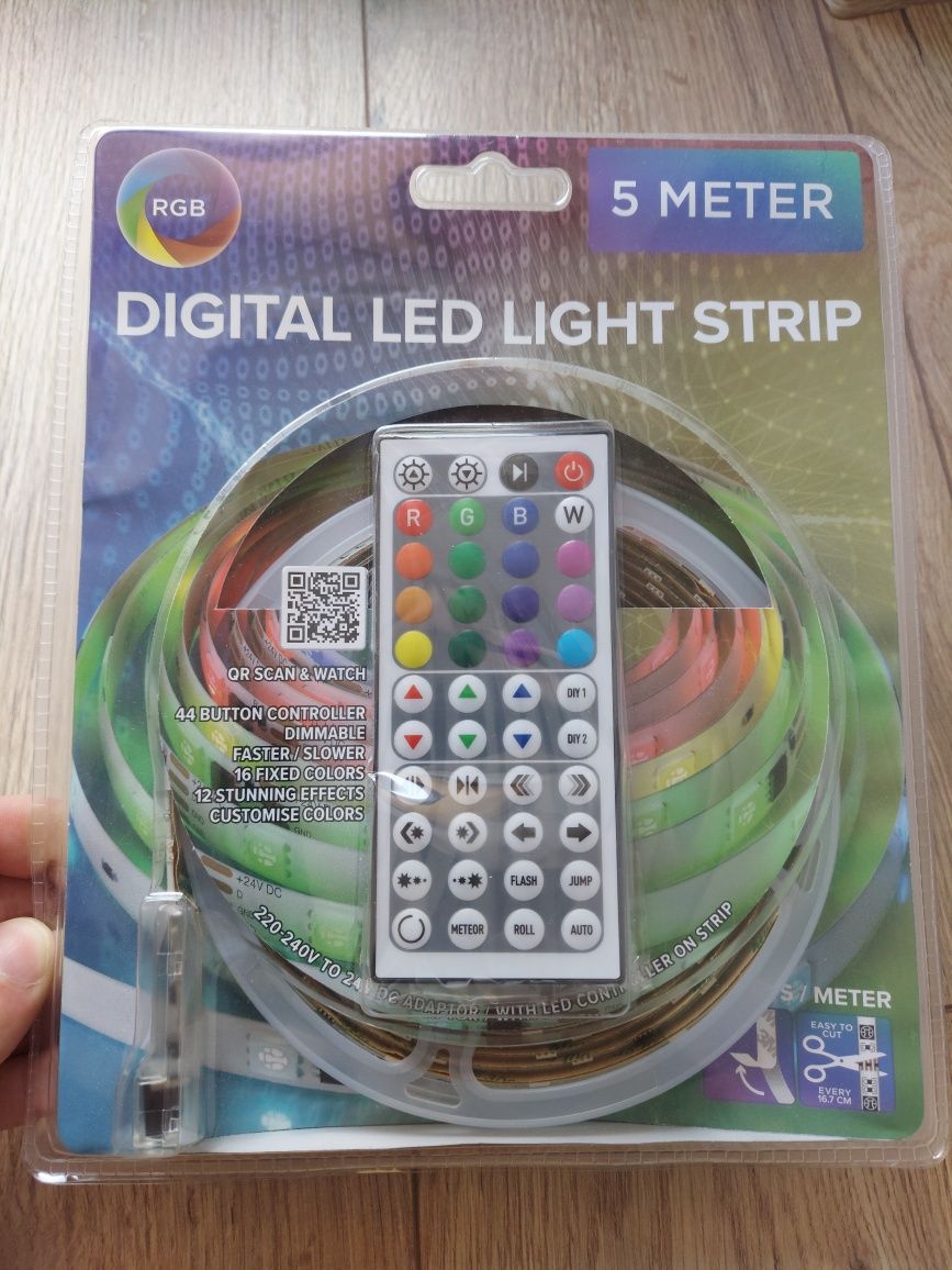 Taśma LED z pilotem NOWA