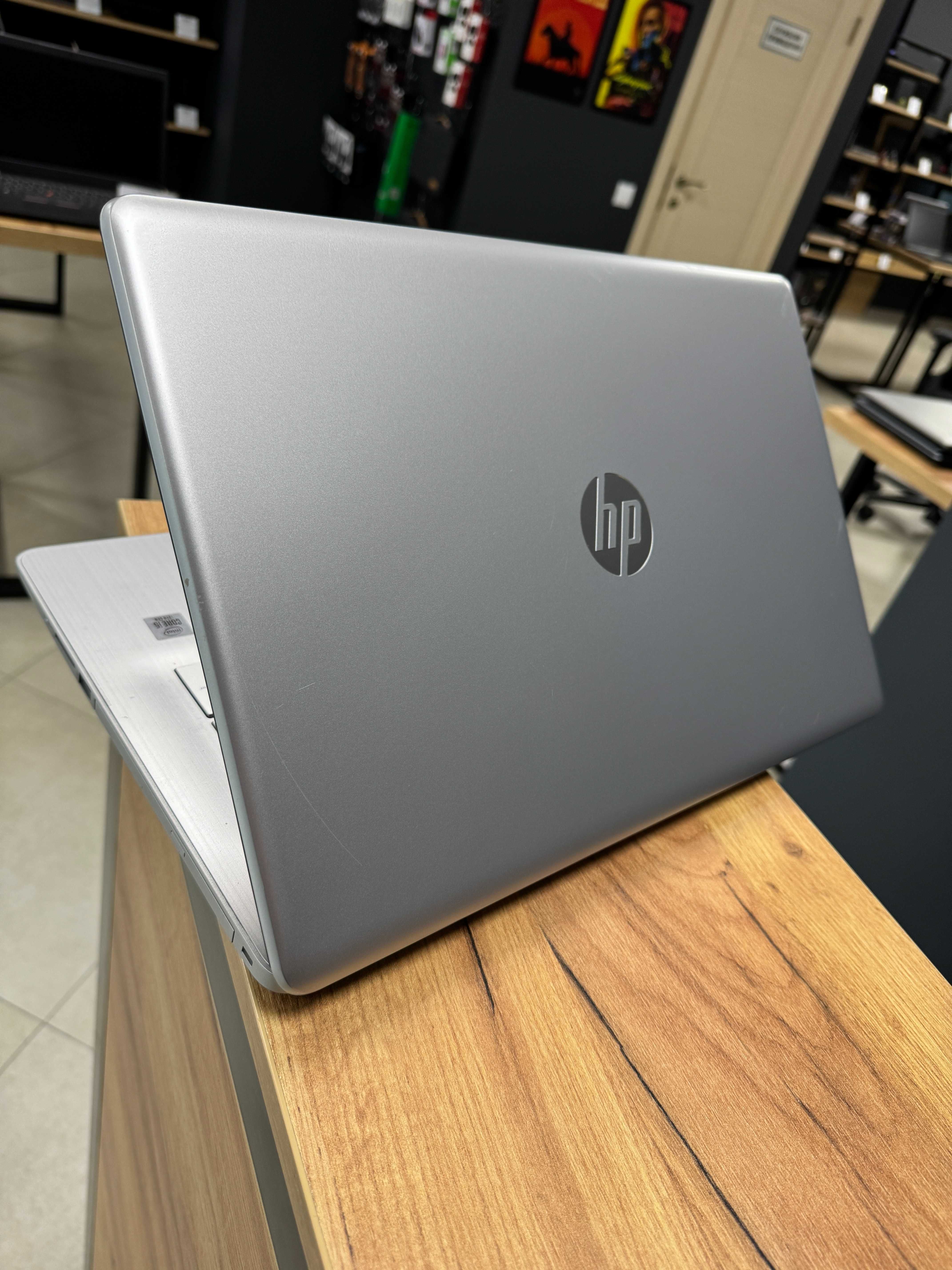 Ноутбук HP - 17.3/i5 10210U 4 ядра/12 GB/512 SSD/FHD IPS + Підсвітка