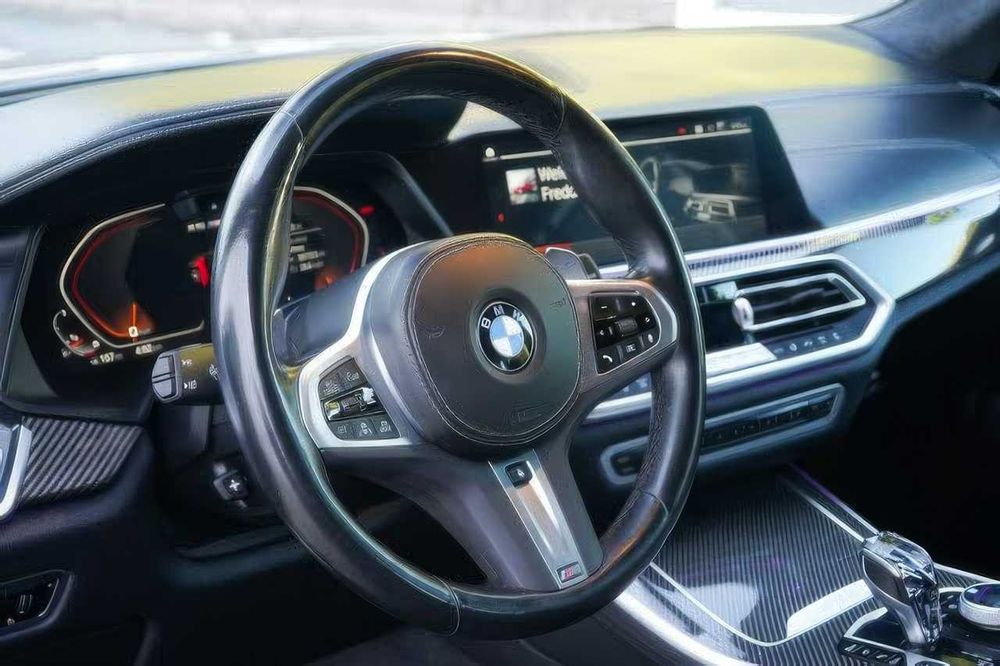 BMW X5 M50i xDrive      2023