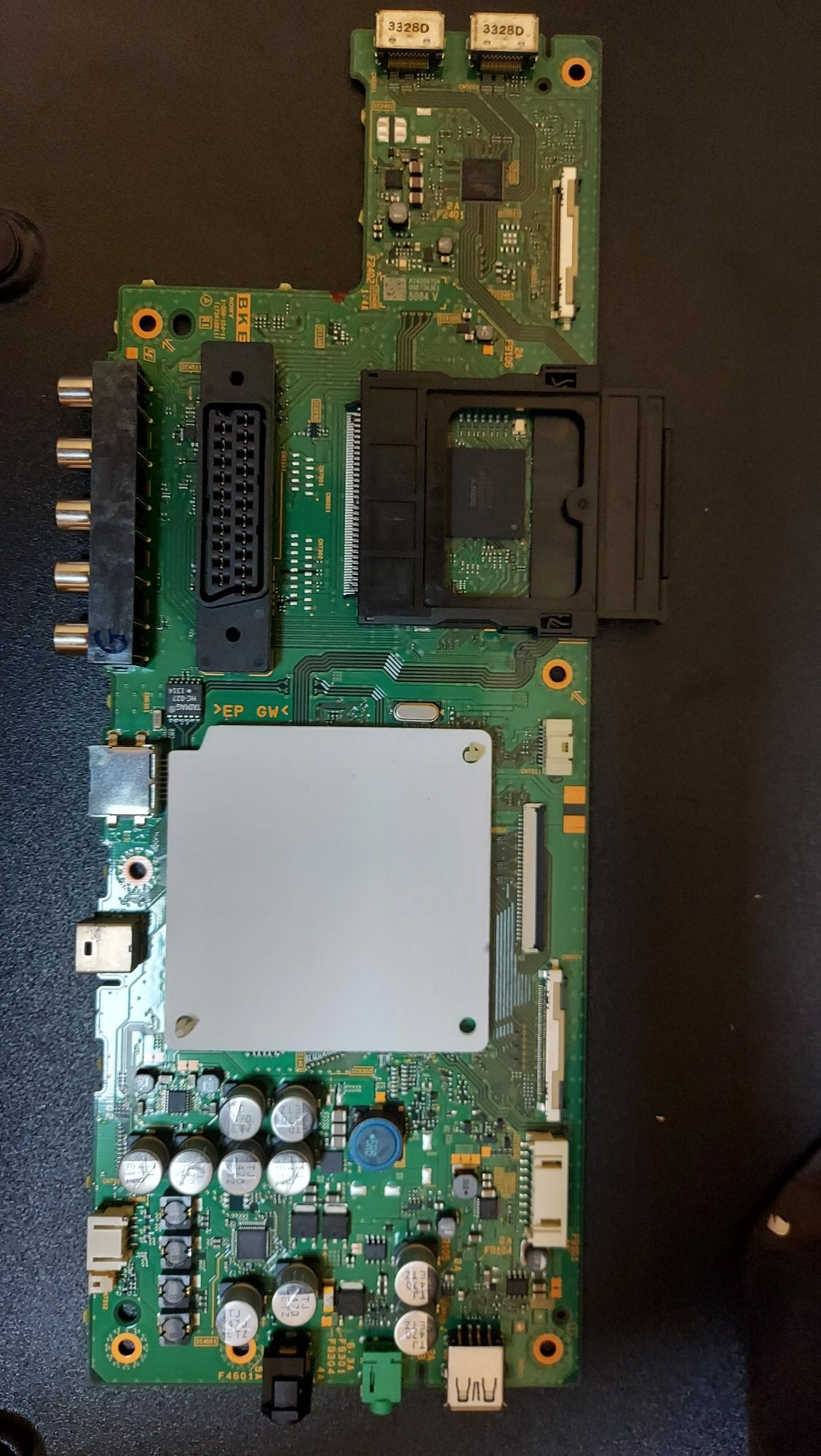Телевізор"Sony KDL-42W653A" на запчастини