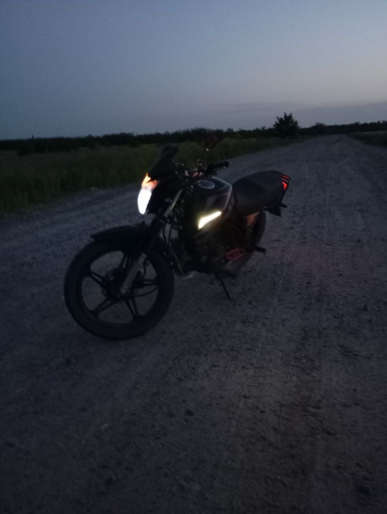 Продам Viper zs200a-2