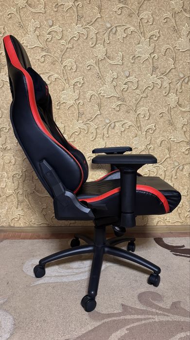 GT Racer X-0718 | Ігрове крісло