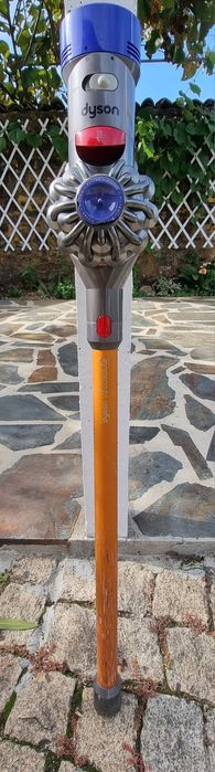 Dyson Aspirador V8