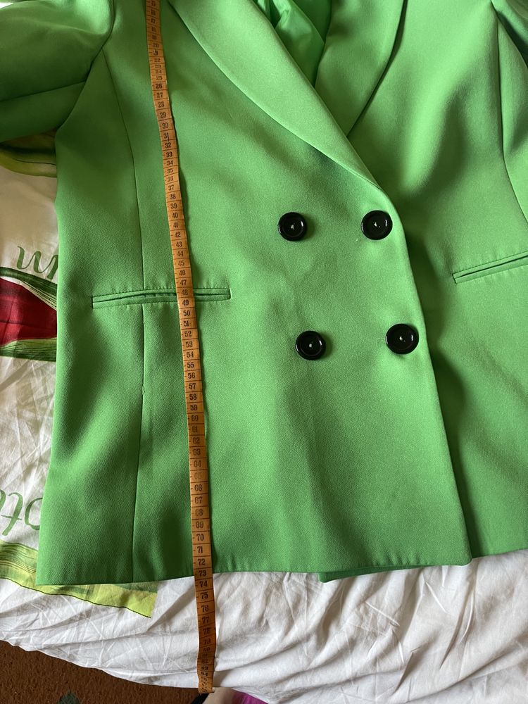 Піджак зелений