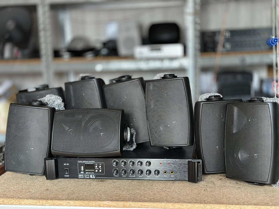 Фонова акустика  для кафе 1 + 8шт колонок нові