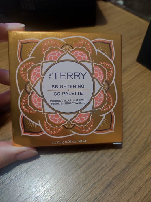 Paleta rozświetlaczy By Terry