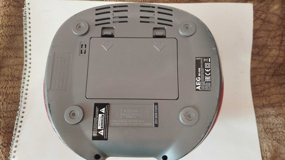 Магнитола AEG SR 4358