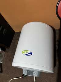 Elektryczny pionowy ogrzewacz wody LEMET ECOWAY 50 L 10.50EW 2000W