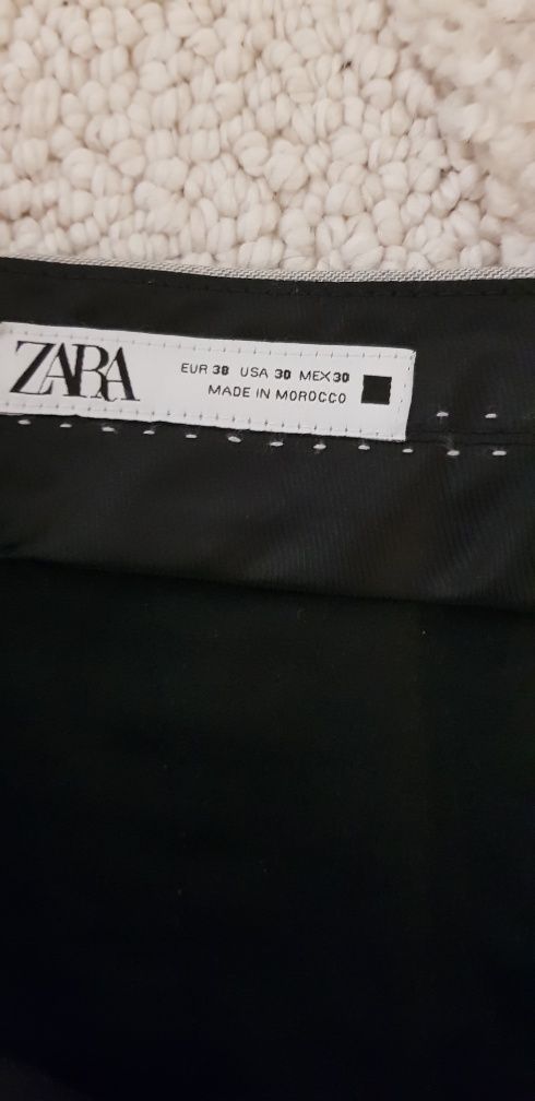 Garnitur szary firmy Zara