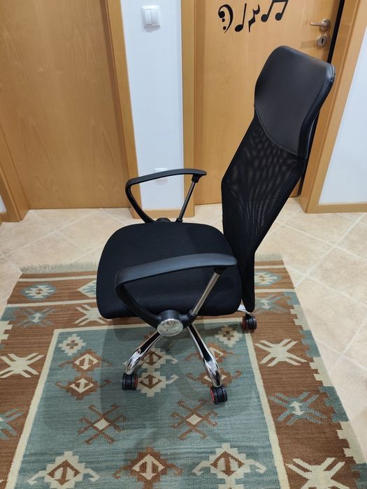 Vendo cadeira de escritório