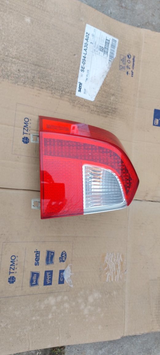 Lampa lewy tył Volvo V70III XC70