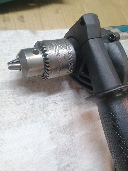 Wiertarka Makita HP 1630 z udarem