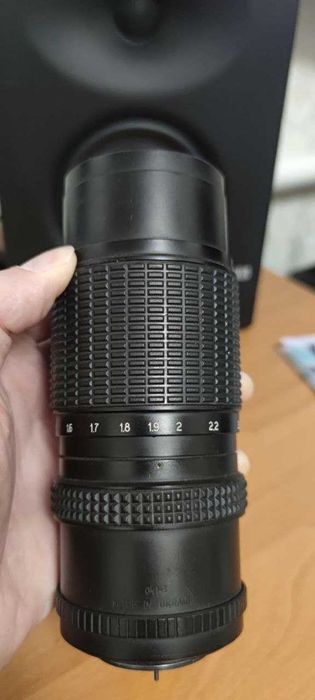 Продам объектив ZOOM ARSAT M 4,5/80-200