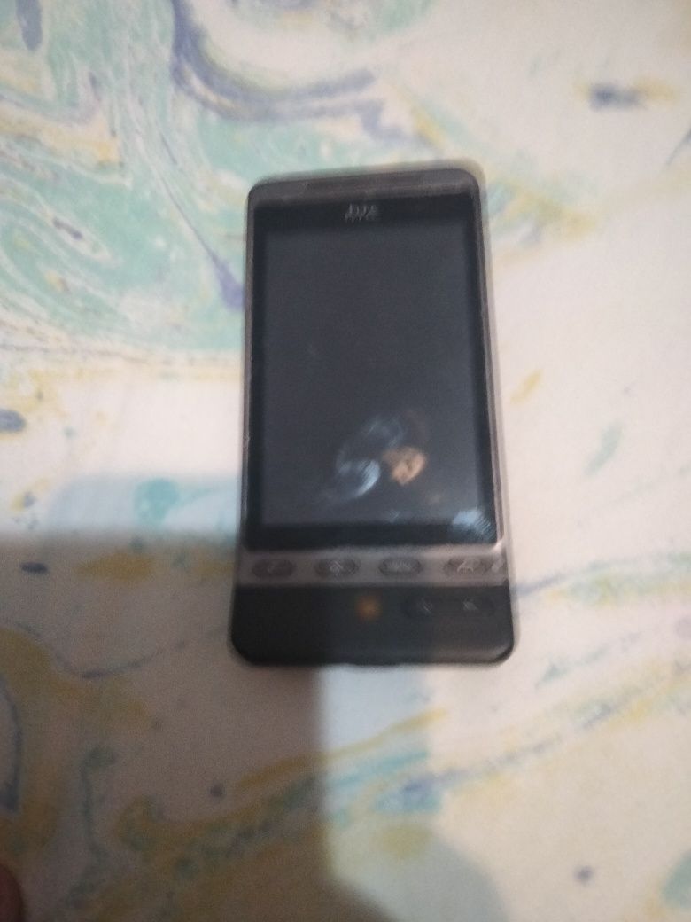 Telemóvel htc para peças urgência