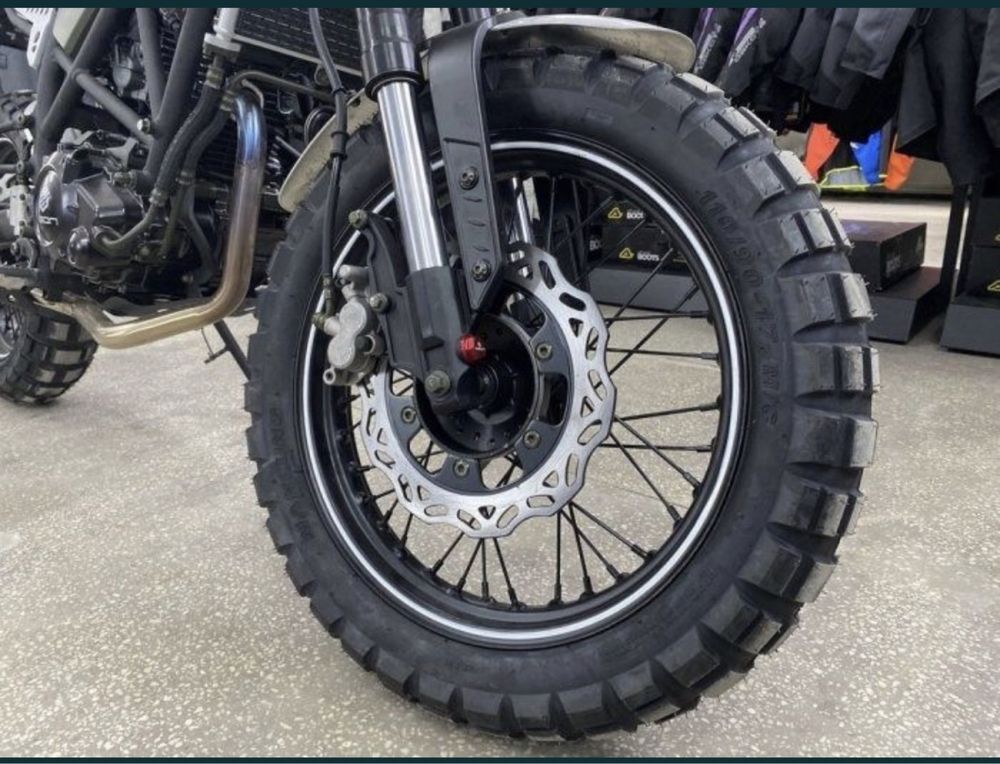 Акція ! Мотоцикл GEON Scrambler 250