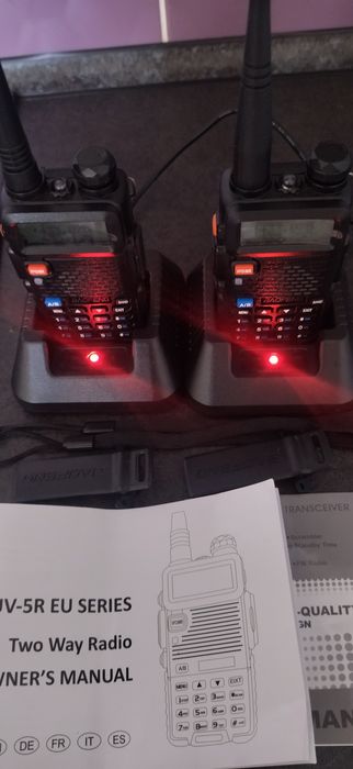 Baofeng UV-5R з додатковими антенами