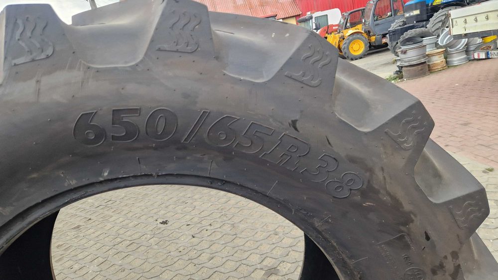 650/65r38 650/65-38, 580/70r38 BKT 95% bieżnik