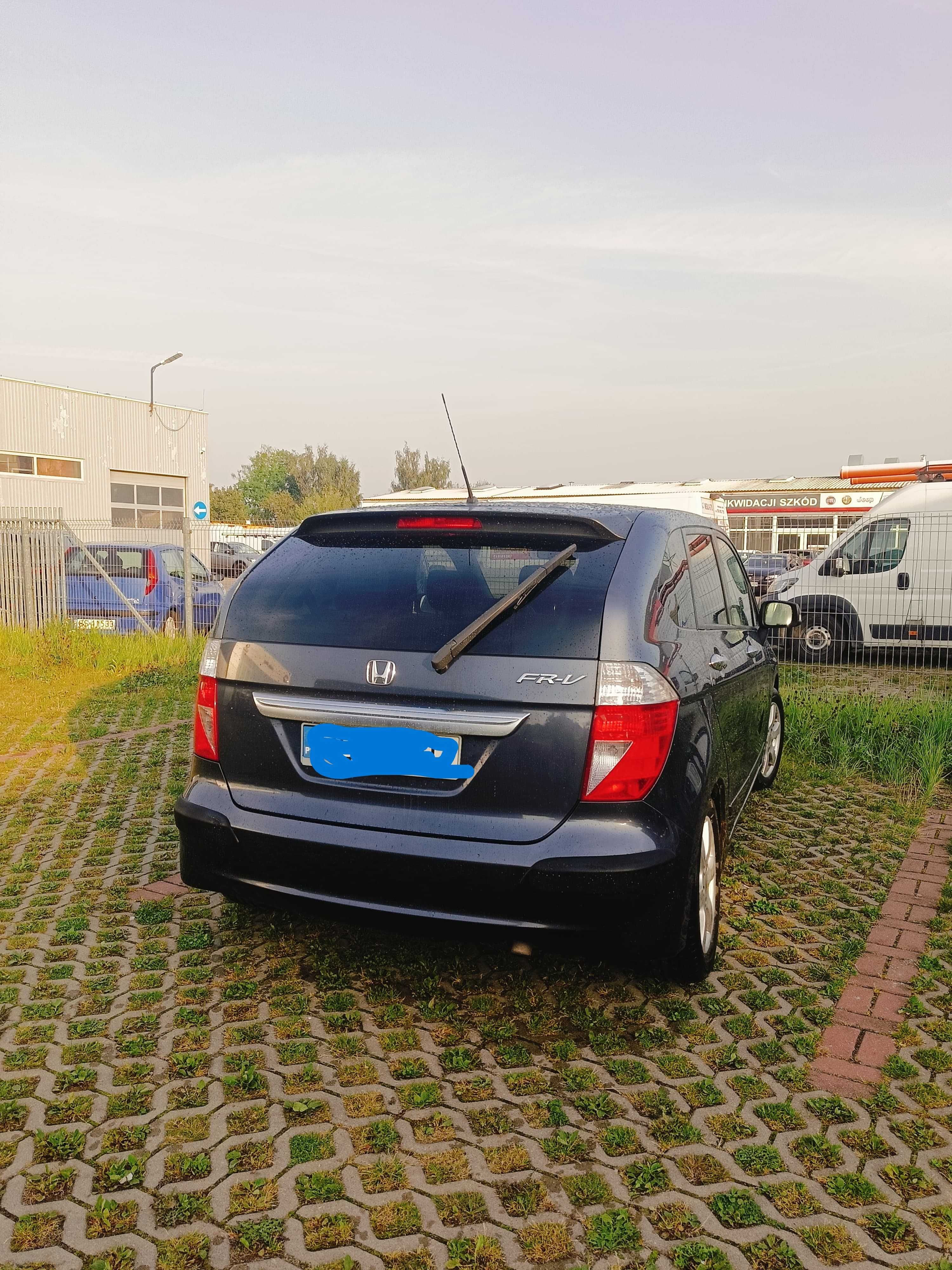 Sprzedam- Honda FR-V